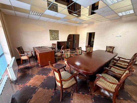 коммерческая по адресу Оболонская набережная ул., 15