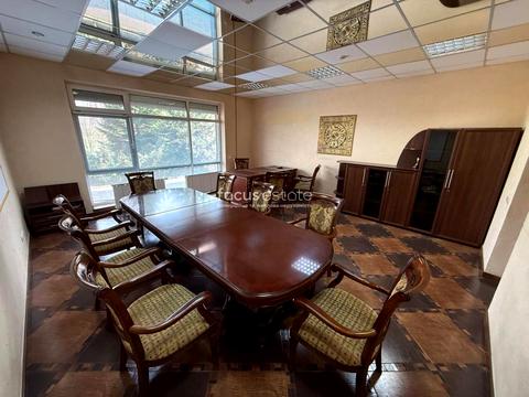 коммерческая по адресу Оболонская набережная ул., 15