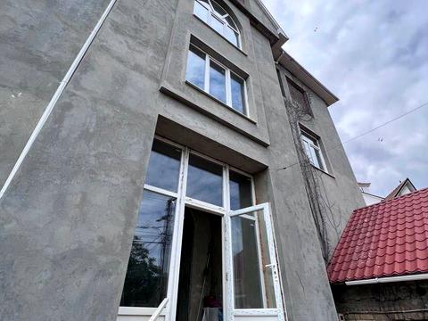 будинок за адресою Миколи Троїцького вул.