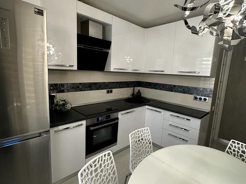 квартира по адресу Тараскова ул., 10