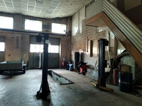 комерційна за адресою Героїв Крут вул. (Черепіна), 26