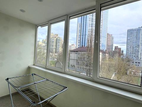 квартира за адресою Казимира Малевича вул. (Боженка), 83