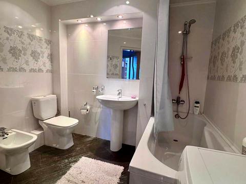 квартира за адресою Казимира Малевича вул. (Боженка), 83