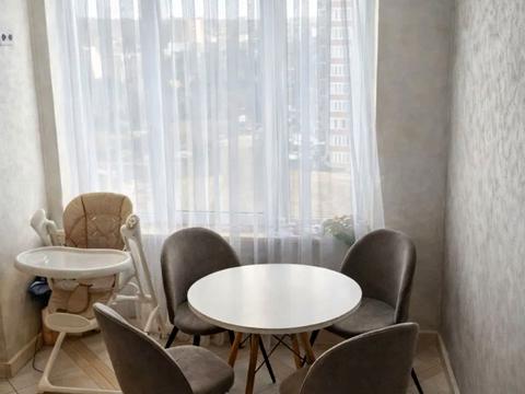 квартира за адресою Івана Величковського вул., 70а