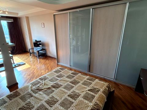 квартира по адресу Жилянская ул., 59