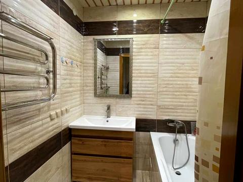 квартира за адресою Ангарна вул., 18