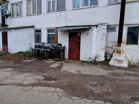 комерційна за адресою Незалежності просп. (Леваневського), 128