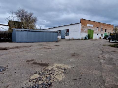 комерційна за адресою Незалежності просп. (Леваневського), 128