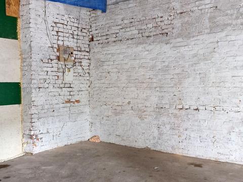 комерційна за адресою Незалежності просп. (Леваневського), 128