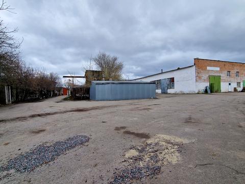 комерційна за адресою Незалежності просп. (Леваневського), 128