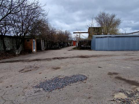 комерційна за адресою Незалежності просп. (Леваневського), 128