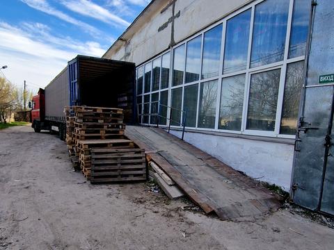 комерційна за адресою Незалежності просп. (Леваневського), 128