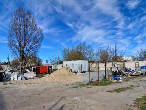 комерційна за адресою Незалежності просп. (Леваневського), 128