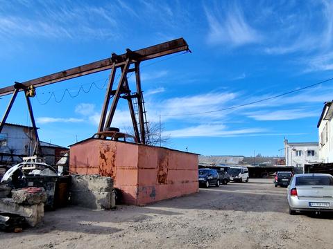 комерційна за адресою Незалежності просп. (Леваневського), 128