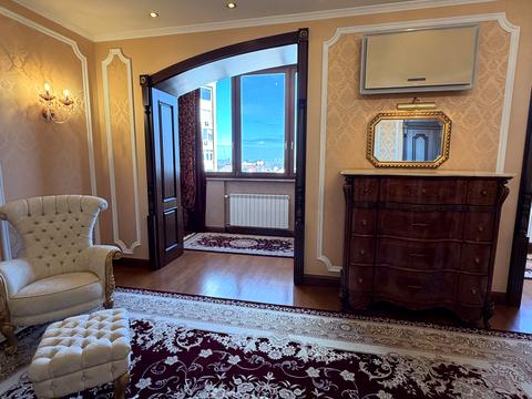 квартира за адресою Володимира Івасюка просп. (Героїв Сталінграду), 4