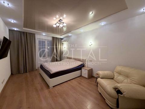 квартира за адресою Урлівська вул., 38