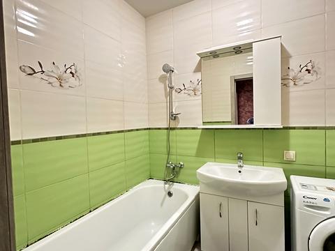 квартира за адресою Європейського Союзу просп. (Правди), 43-А