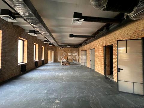 коммерческая по адресу Прорезная ул., 8