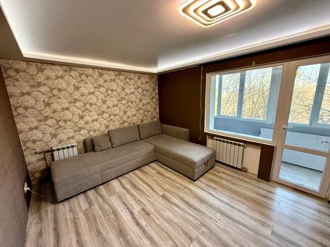 квартира за адресою житловий масив Тополя-1 вул., 4