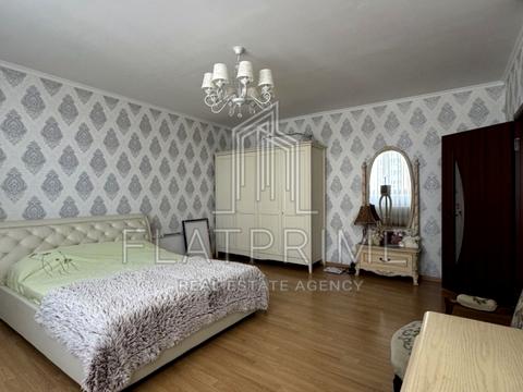 квартира по адресу Олены Пчилки ул., 2-А