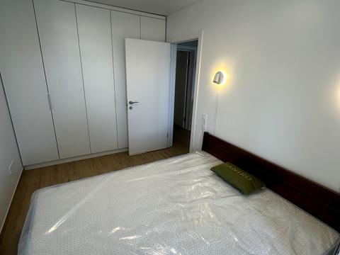 квартира за адресою Залізнична вул., 8