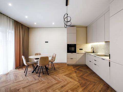 дом по адресу Бориса Лятошинського ул. (1 Травня)