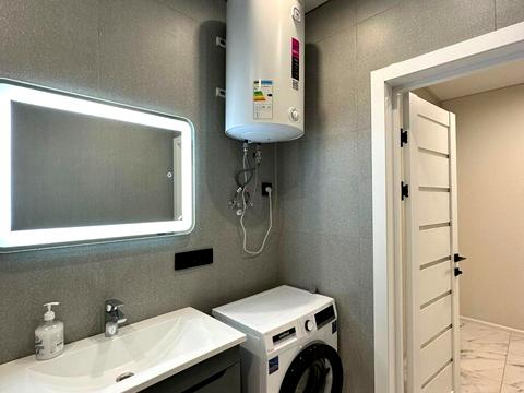 квартира за адресою Виговського вул. (Суворова), 2-Д/4