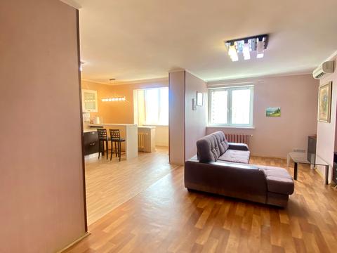 квартира по адресу Александра Мишуги ул., 8