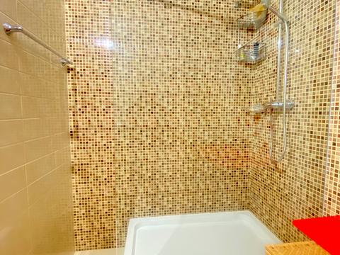 квартира по адресу Александра Мишуги ул., 8