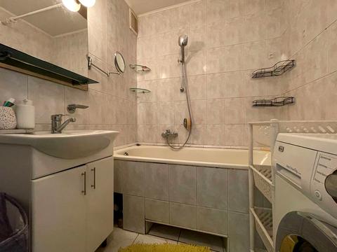 квартира за адресою Срібнокільська вул., 16