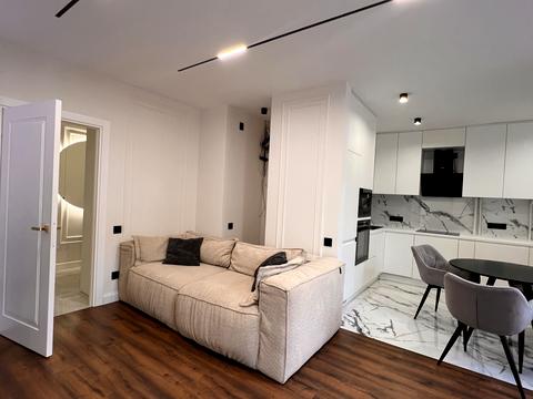 квартира по адресу Воссоединения ул., 23