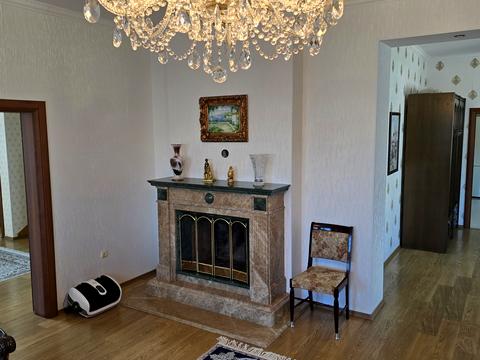 будинок за адресою Контрадмірала Остроградського вул. (Макарова)