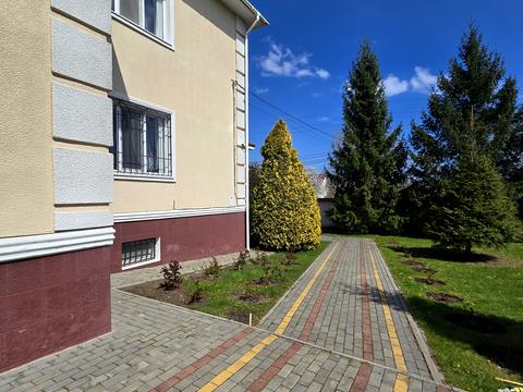 будинок за адресою Контрадмірала Остроградського вул. (Макарова)