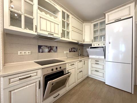 квартира за адресою Регенераторна вул., 4 к9