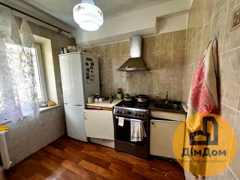 комната по адресу Кубанской Украины ул. (Маршала Жукова), 39-А
