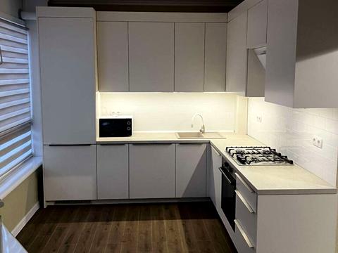 квартира по адресу Князей Кориатовичей ул., 114