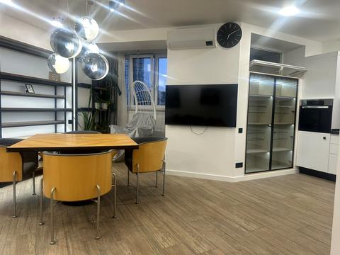 квартира по адресу Салютная ул., 1-Б