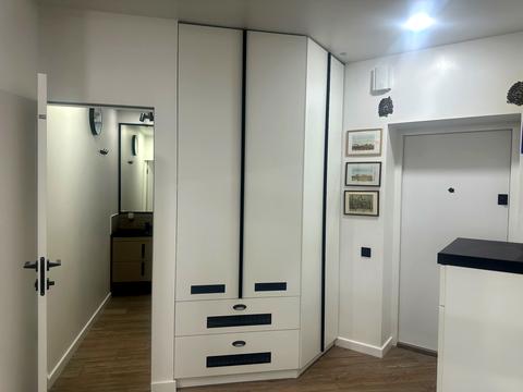 квартира по адресу Салютная ул., 1-Б