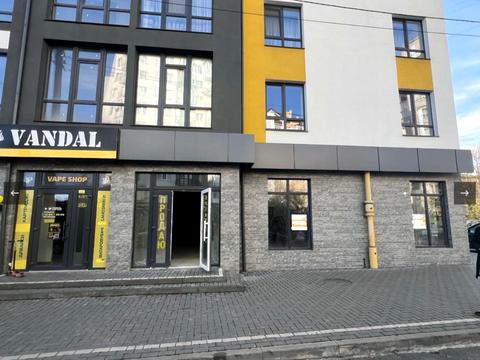 комерційна за адресою Пасічна вул., 8