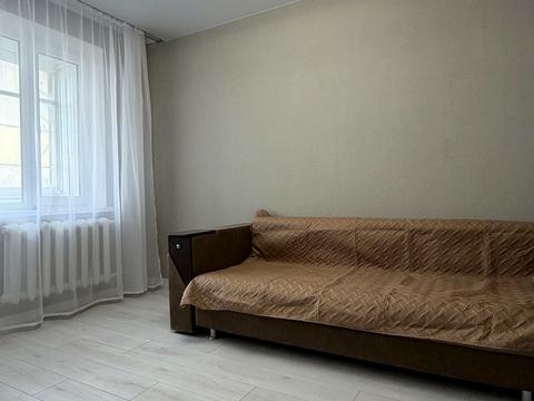 квартира за адресою Захисників України вул., 12