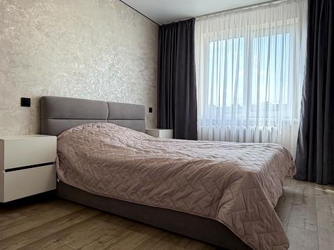 квартира за адресою Довженка вул., 39