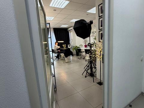 комерційна за адресою Олександра Мишуги вул., 10