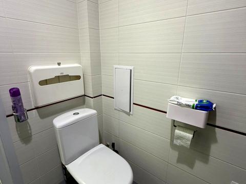 комерційна за адресою Олександра Мишуги вул., 10