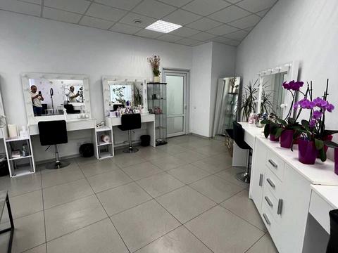 комерційна за адресою Олександра Мишуги вул., 10