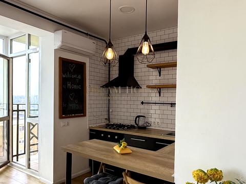 квартира за адресою Українська вул., 83-Б, к. 10-11