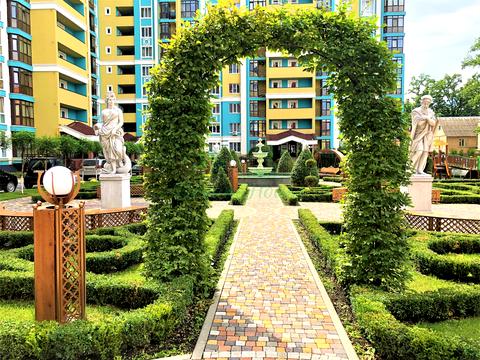 квартира за адресою Українська вул., 83-Б, к. 10-11