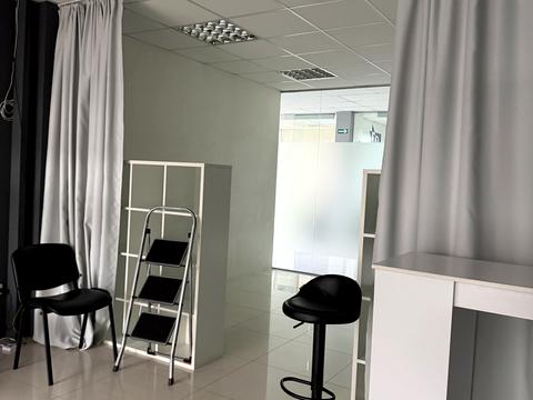 комерційна за адресою Середньофонтанська вул., 19-А