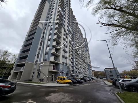 квартира за адресою Валер'яна Підмогильного вул., 5