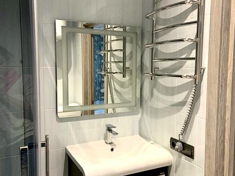 квартира за адресою Полковника Гуляєва просп. (Маршала Жукова), 111