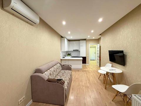 квартира за адресою Драгоманова вул., 2-Б